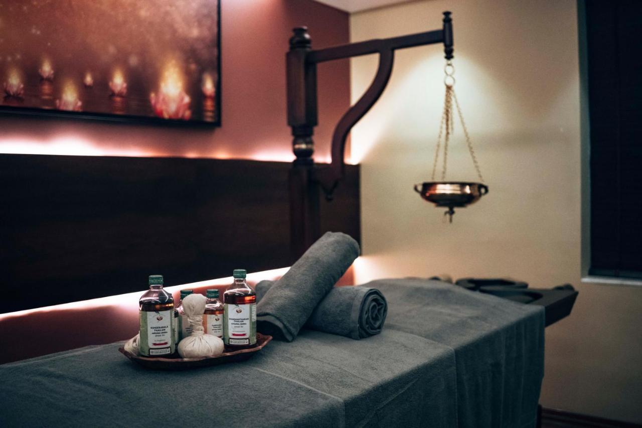 Отель Retrieve Health & Wellness Коччи Экстерьер фото